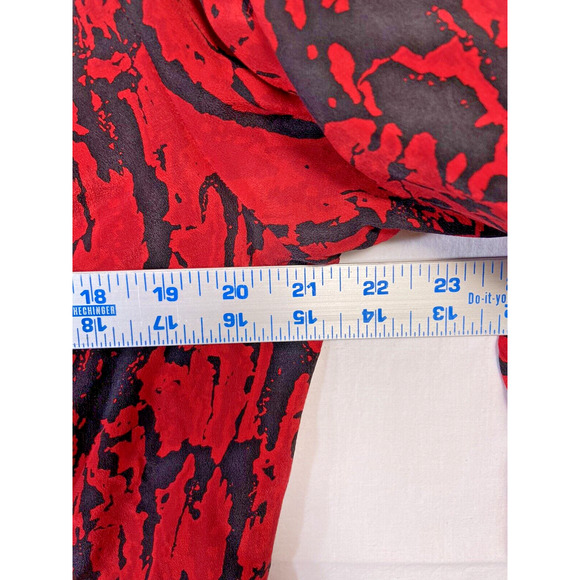 Vintage British Crown Colony Silk Blouse Size 10 Geometric Secretary Office 80s - Picture 4 of 9